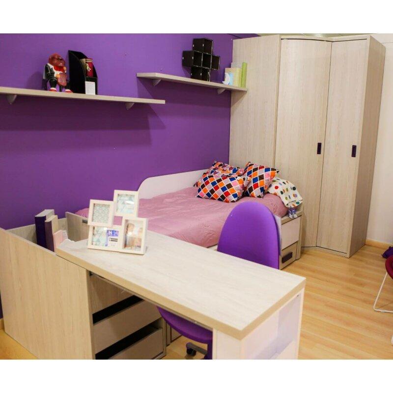 Dormitorio juvenil con cama compacta con arcón extraíble