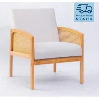 Butaca para salón de madera y ratán color beige