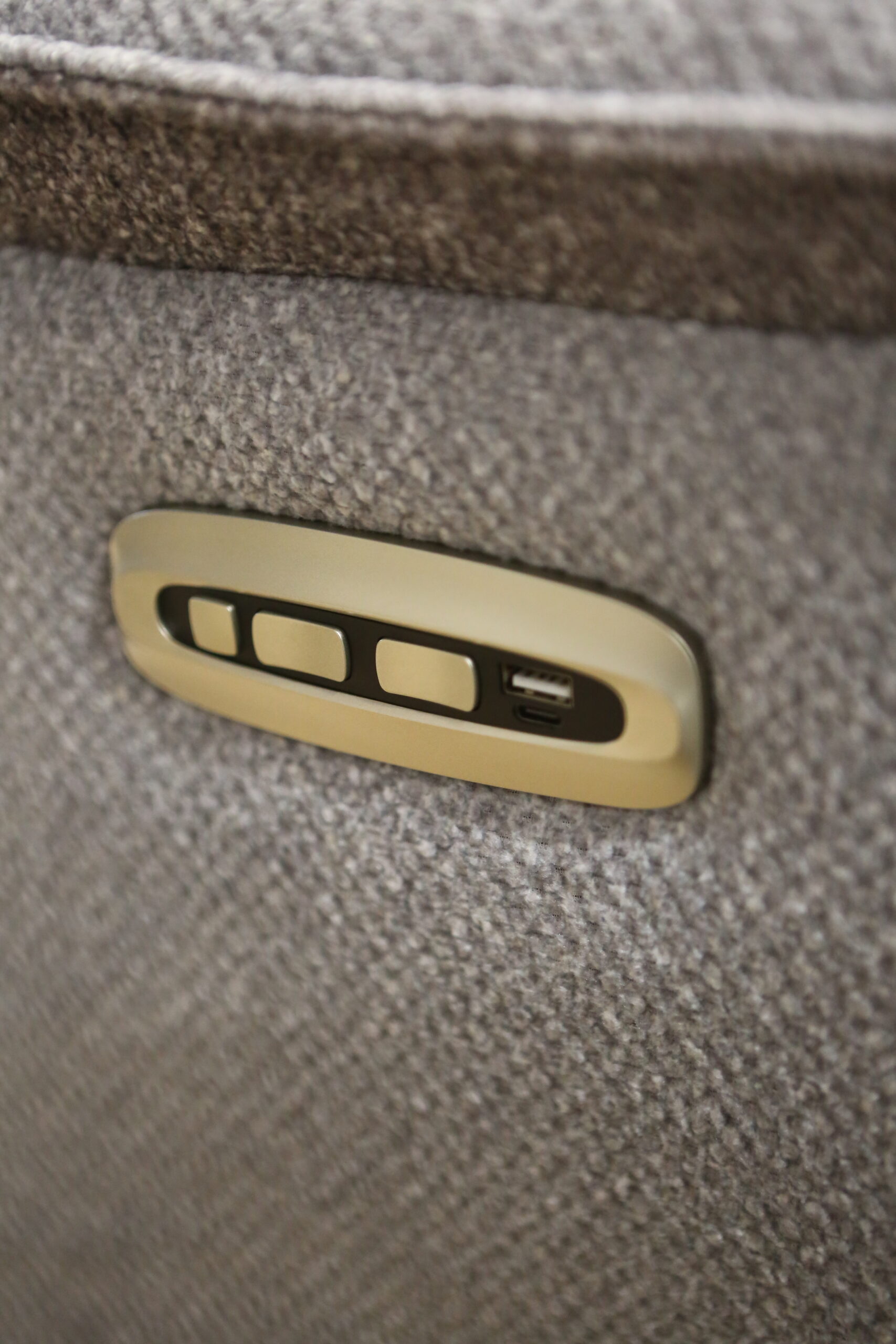 Sofá 2 plazas + Sillón relax Chitra Moldelo Niza - Imagen 10