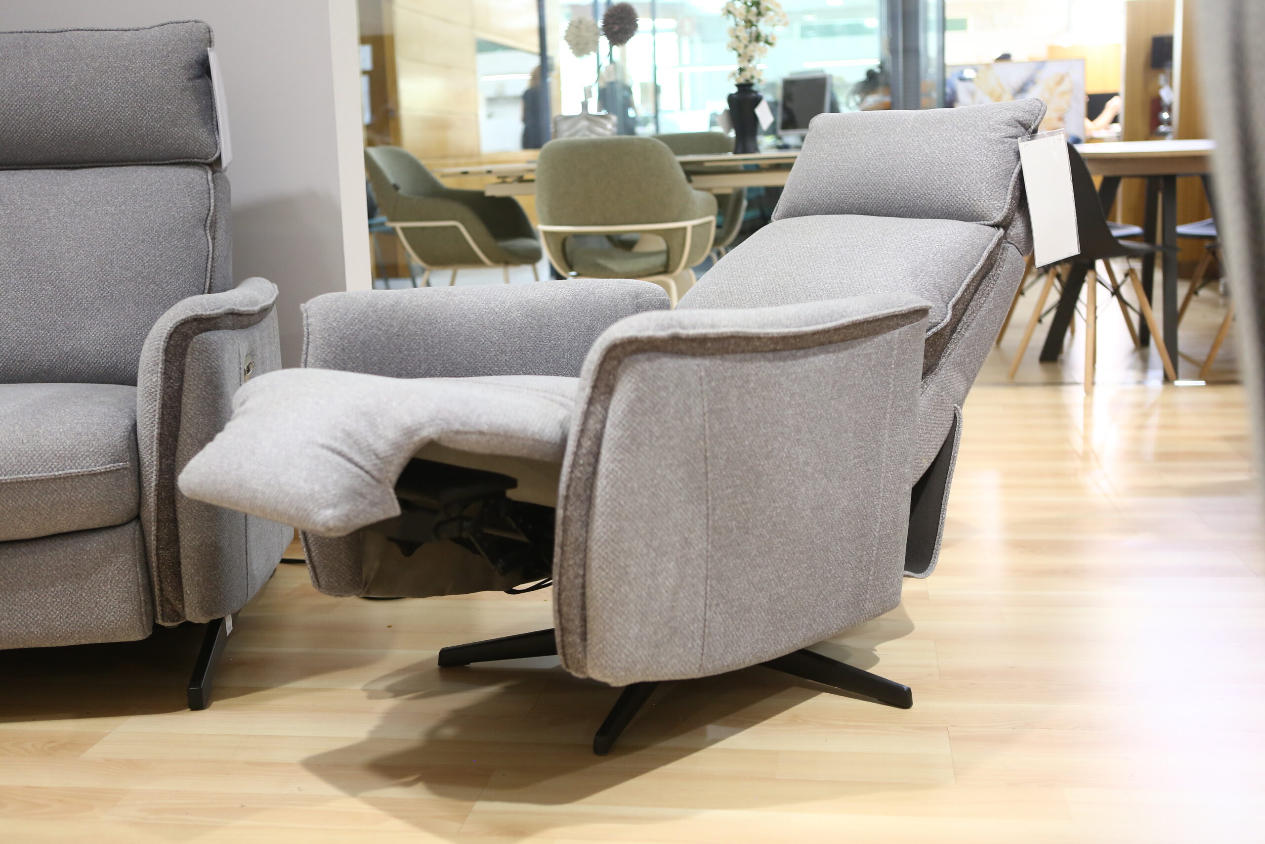 Sofá 2 plazas + Sillón relax Chitra Moldelo Niza - Imagen 9