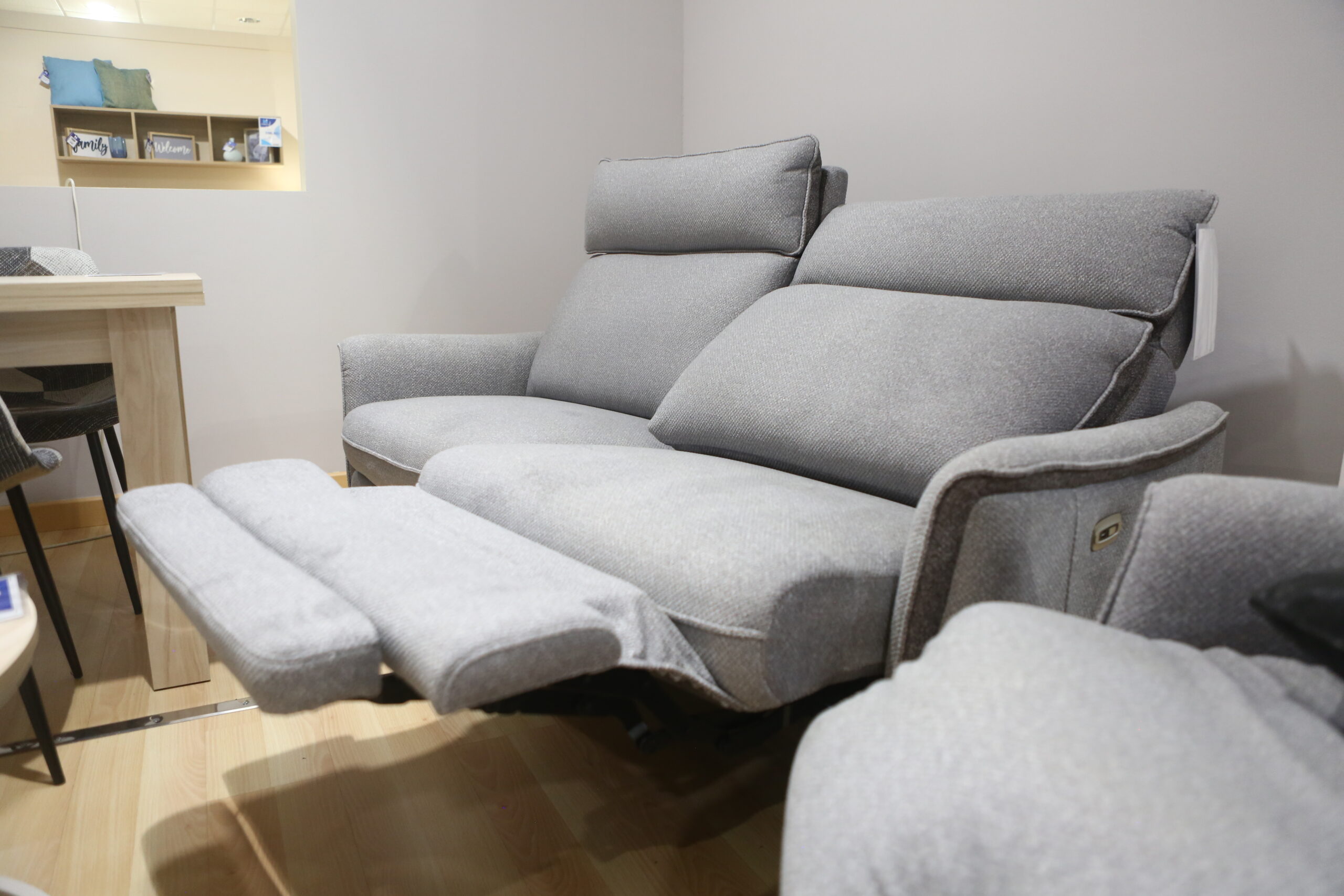 Sofá 2 plazas + Sillón relax Chitra Moldelo Niza - Imagen 13