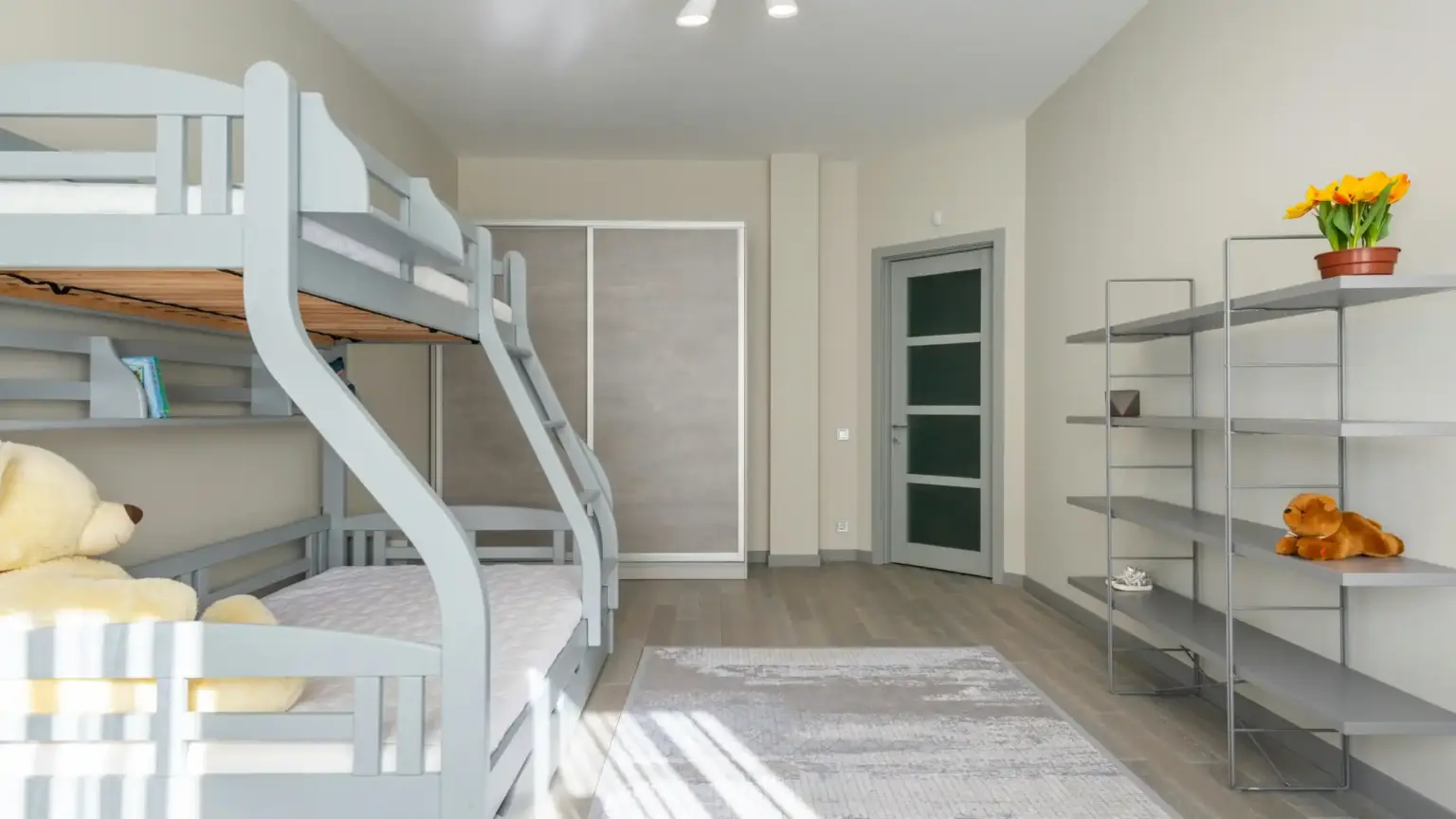 dormitorio juvenil de color gris