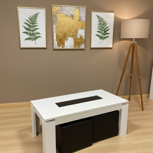 Mesa de centro blanca con pufs integrados