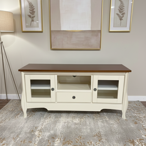 Mueble de TV bicolor clásico provenzal de Grupo Seys