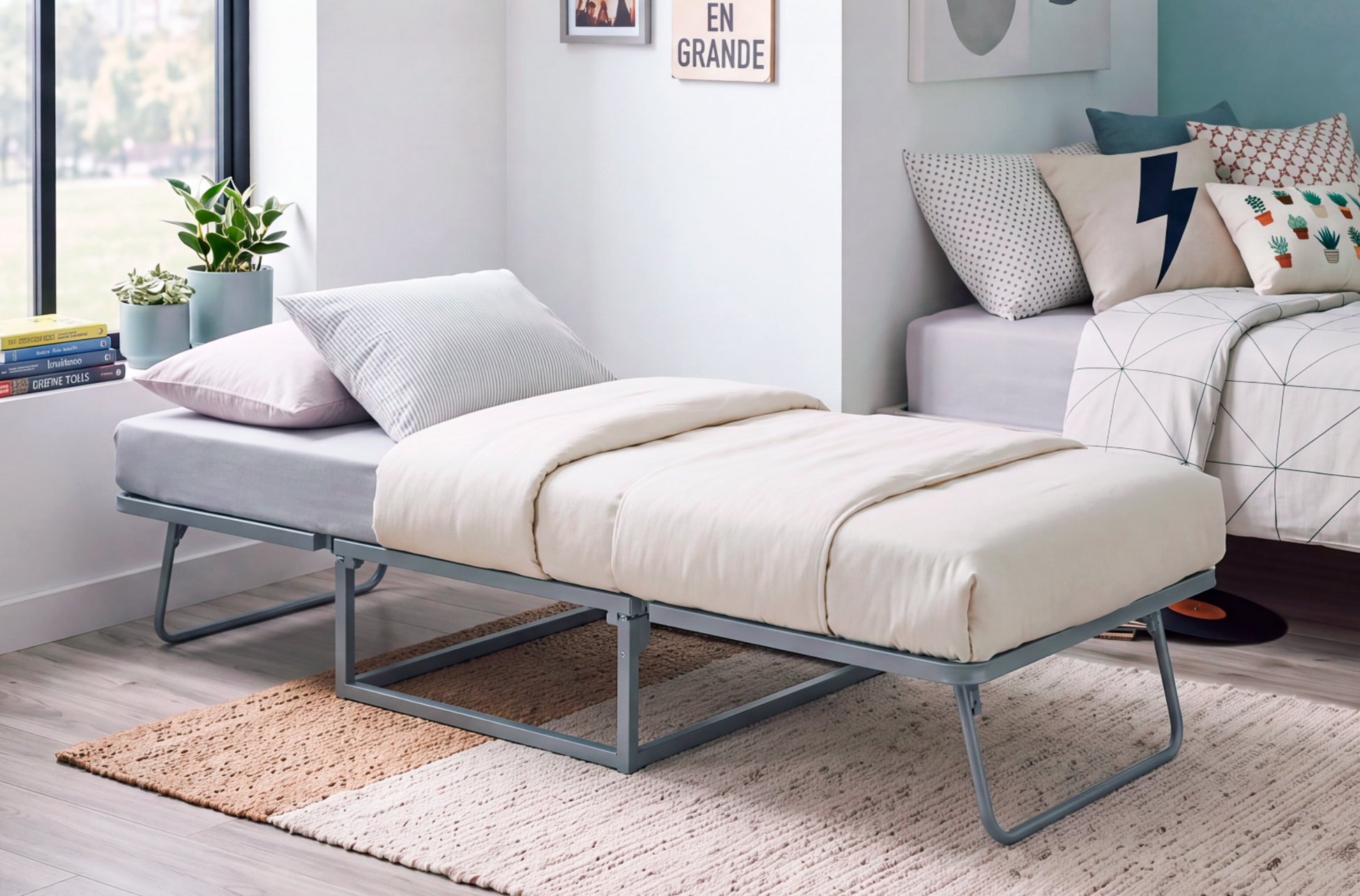PUF 70 x 70 CM CONVERTIBLE EN CAMA 70 x 195 CM CON FUNDA COLOR GRIS. - Imagen 2